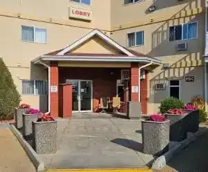 New Imperial Suites | 5714 47 Street, Wetaskiwin | 3073115
