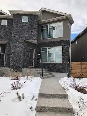 Executive Home Close to Downtown | 741 52 Avenue Southwest, Calgary | 3054582