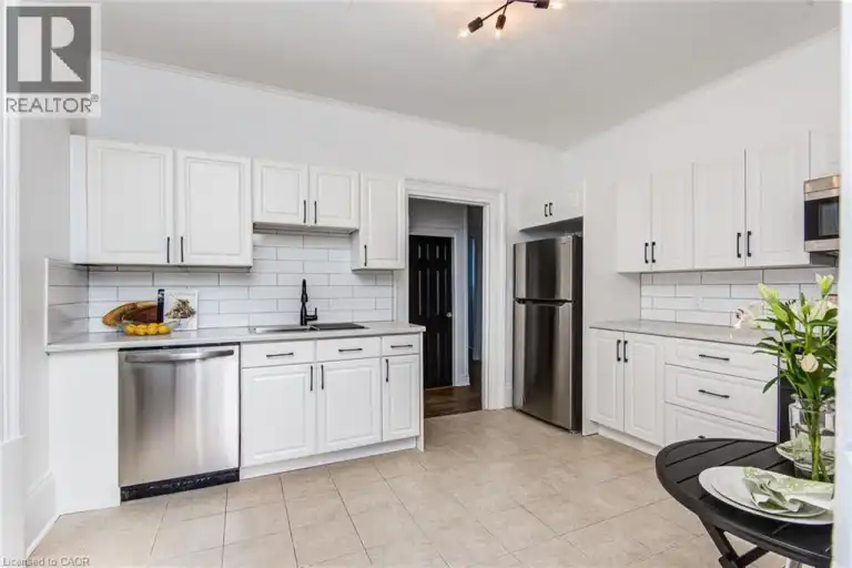 255 RAGLAN Street Unit# 5 | 255 RAGLAN Street Unit# 5, Woodstock | 3077624