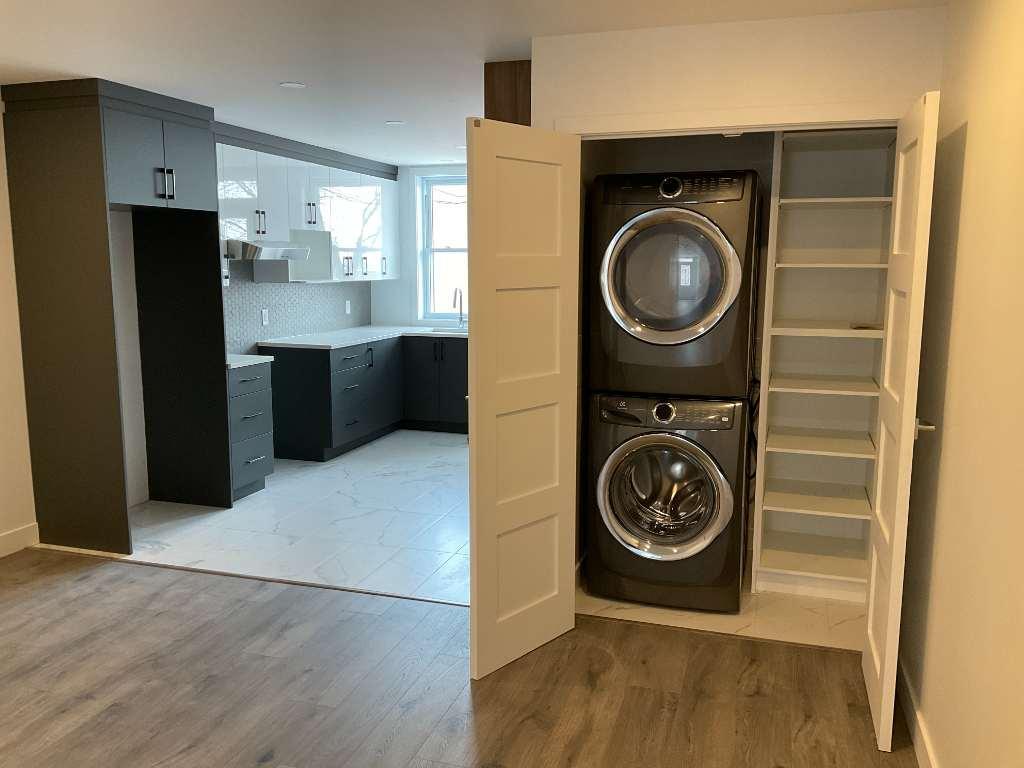3 1-2 Rosemont | 3055972