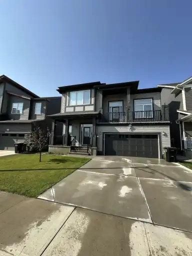Modern Fully Furnished Edmonton Home | 2004 206 Street Northwest, Edmonton | 3056458