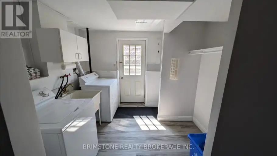 UNIT B - 73 ROTH STREET | UNIT B - 73 ROTH STREET, Essa | 3081659