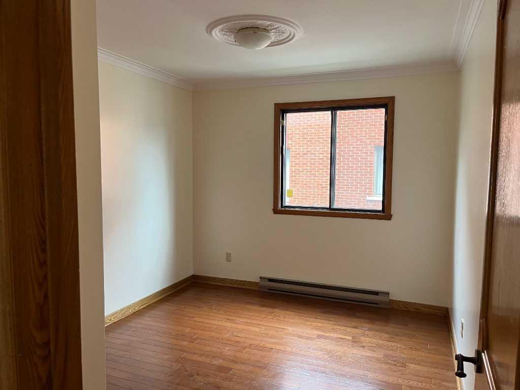 Grand 6 ½, Ahuntsic-Cartierville, disponible dès maintenant, 2350$/mois | 3057444