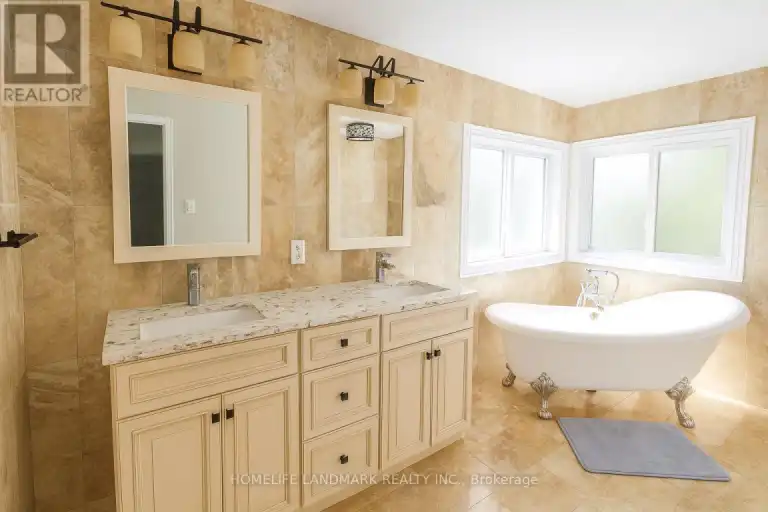 241 LAKE DRIVEWAY DRIVE W | 241 LAKE DRIVEWAY DRIVE W, Ajax | 3057482
