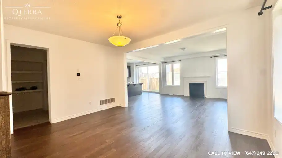 1-35 William Nador St, Kitchener, Ontario N2R 0S3 | 35 William Nador Street, Kitchener | 3061182