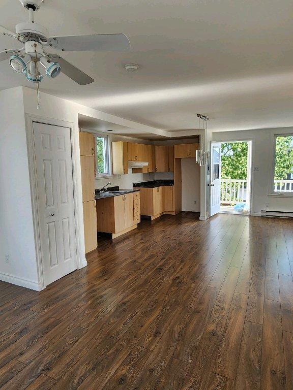 Grand 3 1/2 à louer | 3058636
