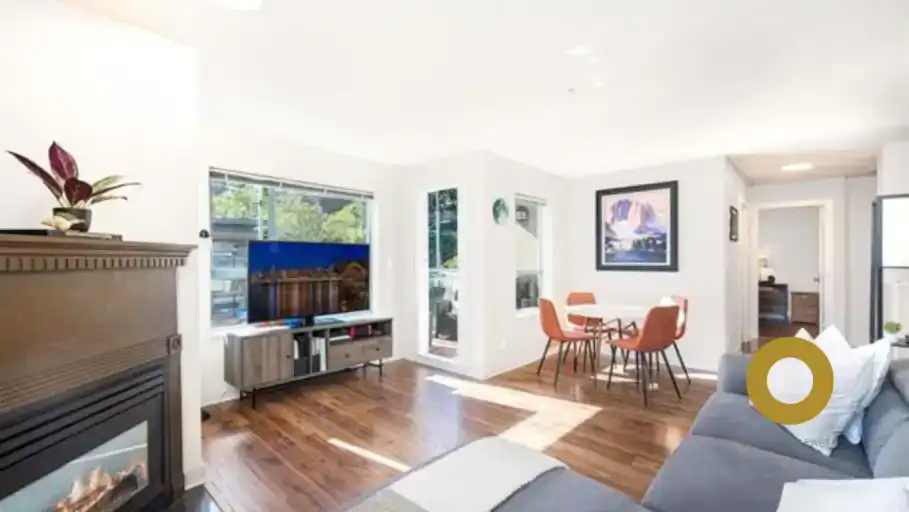 Spacious 2 Bed 1 Bath in North Vancouver! | 1085 West 17th Street, North Vancouver | 3072395
