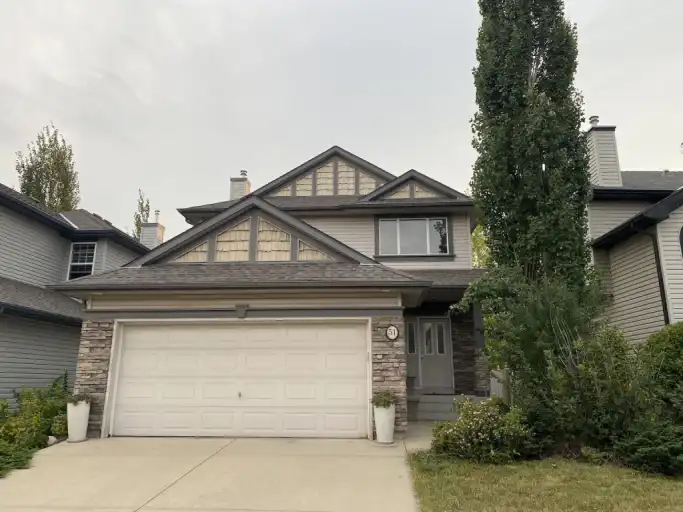 3 Bedroom house on quiet cul-de-sac | 51 West Springs Close Southwest, Calgary | 3059314