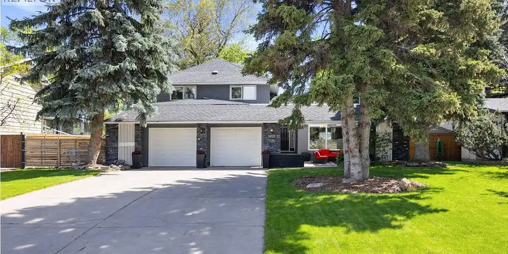 Willow Park Estates | 11,000+ SQ.FT. LOT |GOLF COURSE VIEWS | RV PARKING | Calgary | 3059328