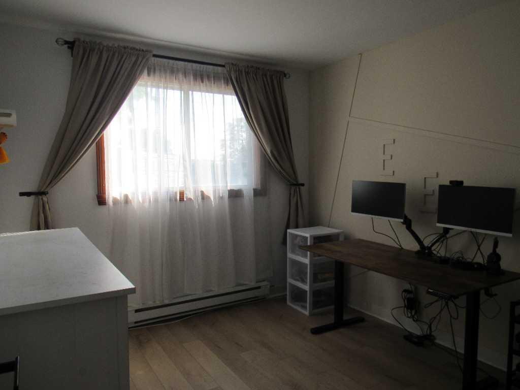 Appartement 5 1/2 à louer 1800$ - Laval Chomedey | 3059380