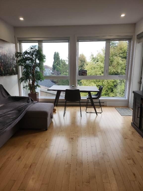 Condo 4 1/2 à louer | 3059390