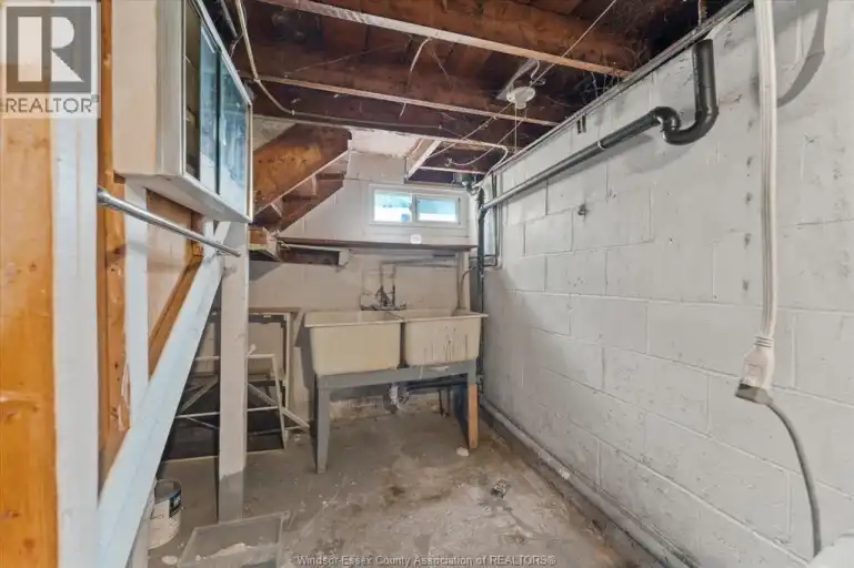 605 CHARLOTTE STREET | 605 CHARLOTTE STREET, Windsor | 3059929