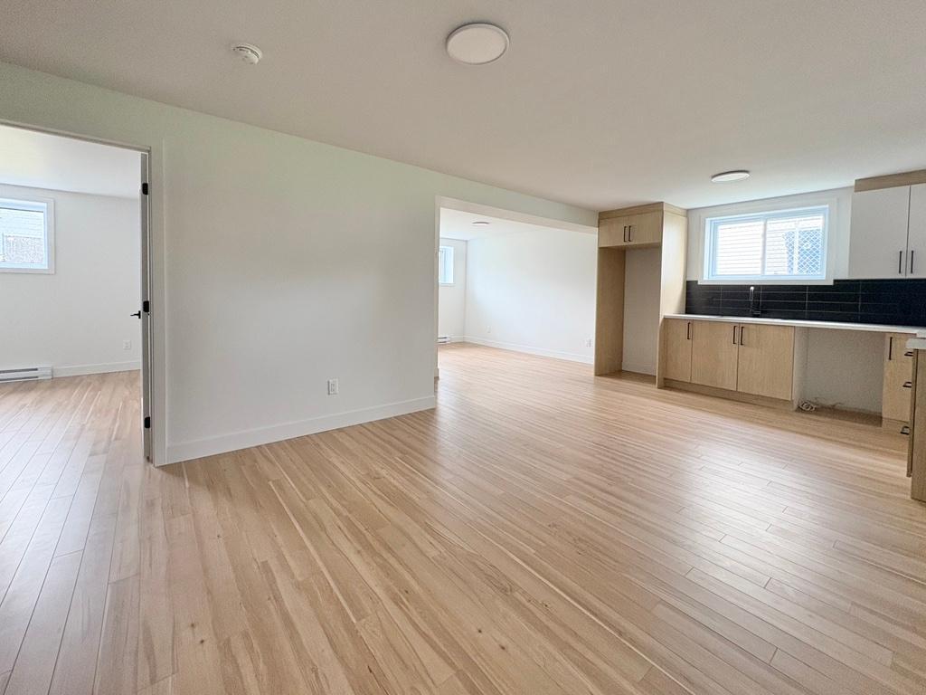 À louer (1 chambre) St-Hubert ***NEUF*** | 3060756