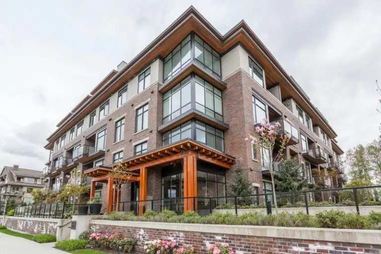 Portage | 260 Salter Street, New Westminster | 3060946