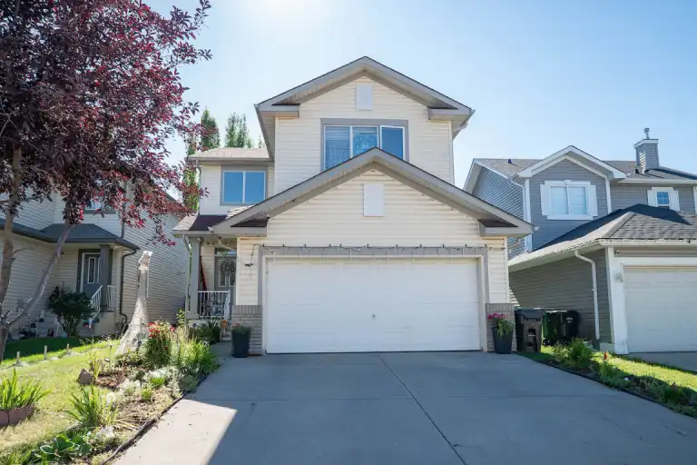 Quiet Shawessy 2 bedroom Basement Suite Available | 1377 Shannon Avenue Southwest, Calgary | 3061035