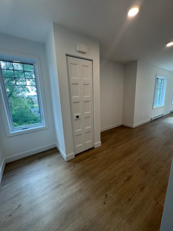 4½ neuf à louer Sherbrooke – Stationnement, option électros | 3061057