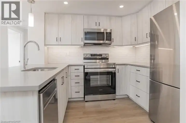 3998 VICTORIA Avenue Unit# 202 | 3998 VICTORIA Avenue Unit# 202, Lincoln | 3081782
