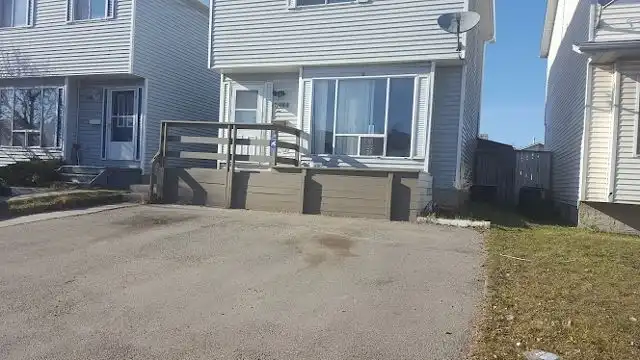 Two storey house for rent | 6088 Martingrove Road Northeast, Calgary | 3061325