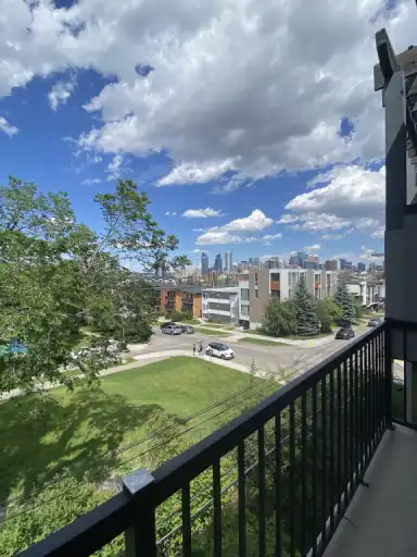 NEWLY RENOVATED Townhouse with heated underground parking | Unit 3 | 2101 17 Street Southwest, Calgary | 3061574