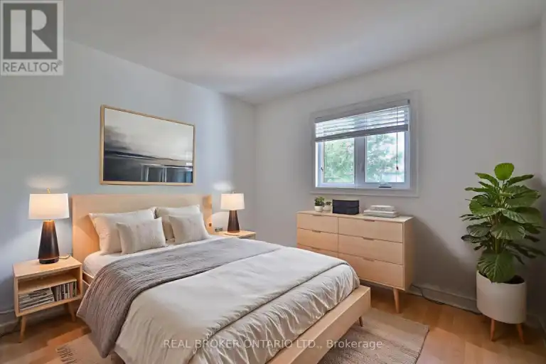 429 LEVANNA LANE | 429 LEVANNA LANE, Oakville | 3062078