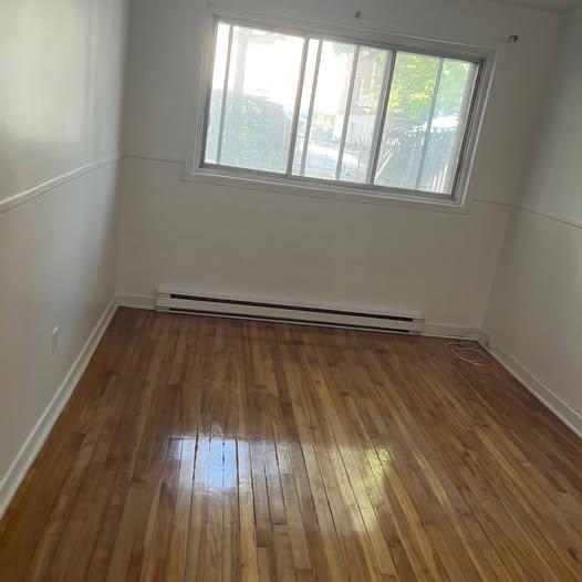 LACHINE, 5 1/2, semi-sous sol, tres luminieux | 3062764
