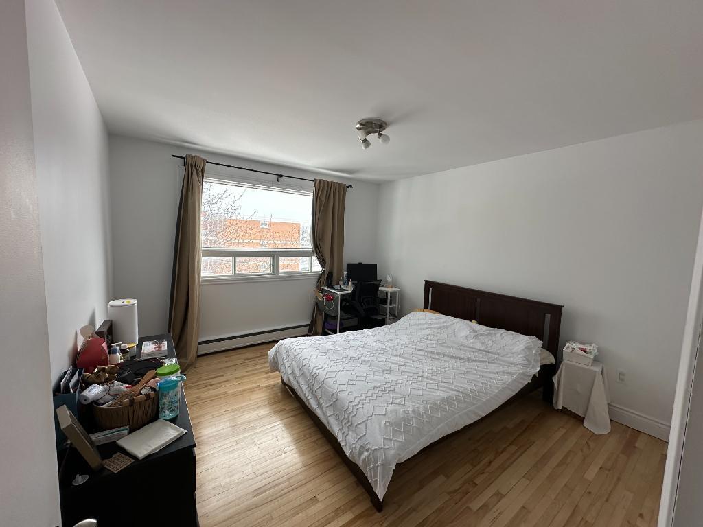4 1/2 situé à Ste-Foy, A/C, Internet, stationnement | 3090546