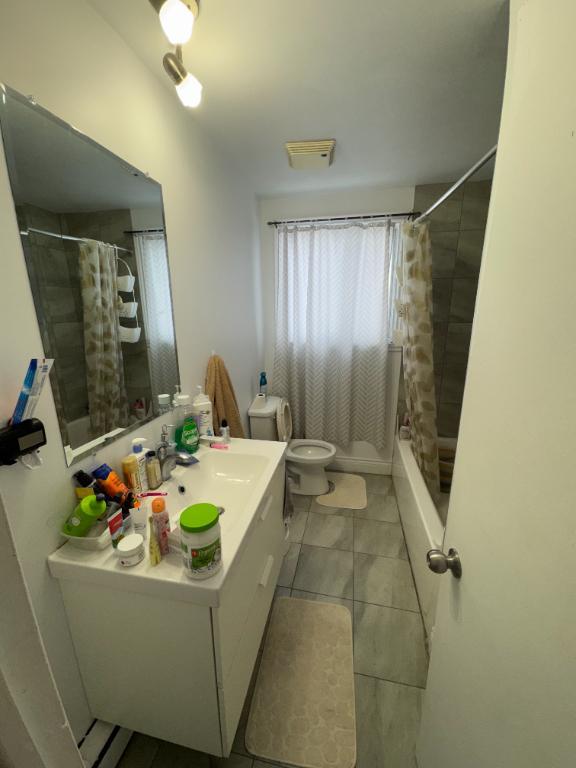 4 1/2 situé à Ste-Foy, A/C, Internet, stationnement | 3090546