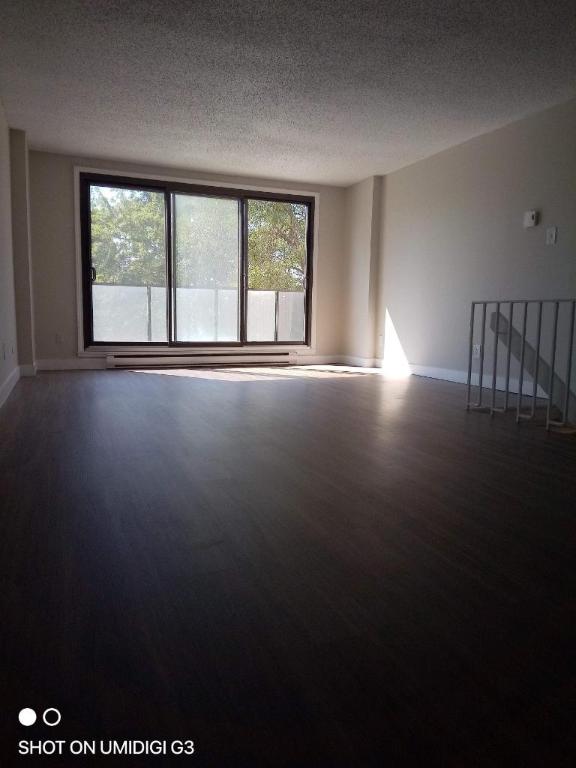 2 CH - 1 SDB - Longueuil - $1,850 /mo | 3063711