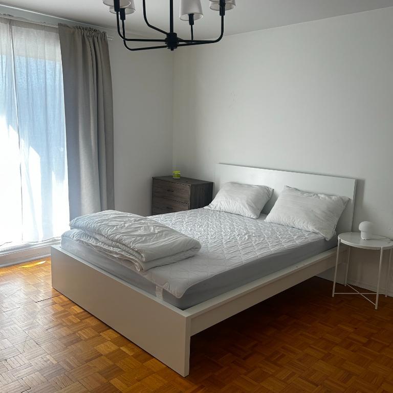 Spacieux 6 ½ meublé à louer – quartier Mont-Bleu, Gatineau / Spacious Furnished 6 ½ Apartment for Rent – Mont-Bleu, Gatineau | 3063928
