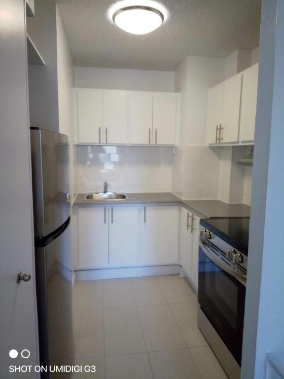 3 CH - 1 SDB - Longueuil - $2,040 /mo | 3063930