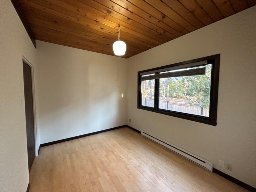 Maison lumineuse, vue partielle fleuve | 3091173