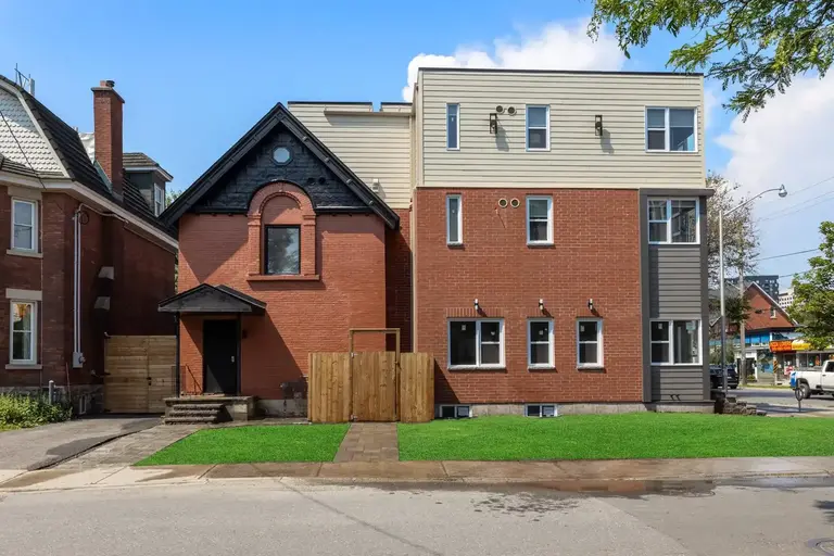 238 Laurier | 296A Nelson Street, Ottawa | 3081916