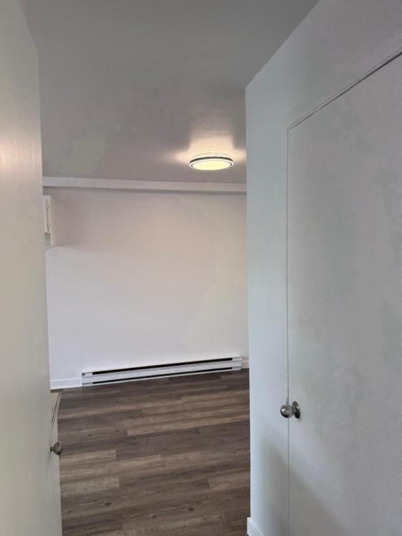 51/2 a Boisbriand dispo 1octobre2025 les inclus : internet 2 stationnements, Loker, Thermopompe | 3065318