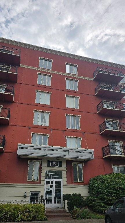 Condo 4 1/2 lumineux for rent | 3092170