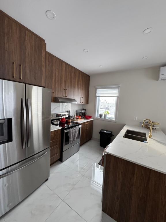 4 1/2 A LAVAL A LOUER MODERNE ET LUXUEUX POUR OCTOBRE | 3065331