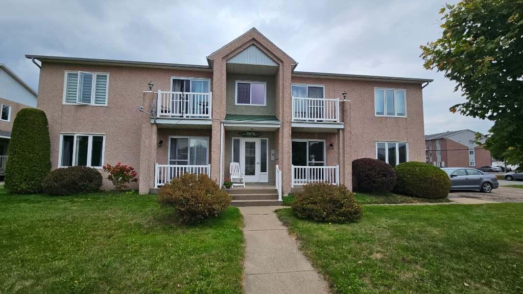 3½, propre, tranquille et près de tous les services. | 3067043
