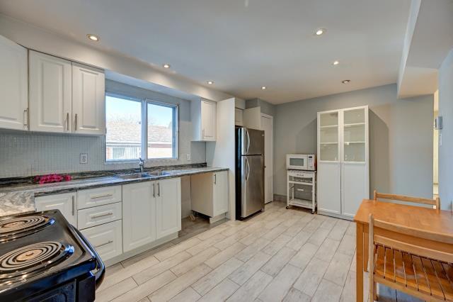 Spacieux bas de duplex à louer, propre, lumineux, semi-MEUBLÉ, 3 lits, 5 1/2, disponible immédiatement, au goût du jour, proche de tout enquête crédit | 3067466
