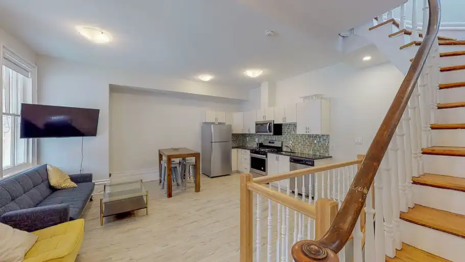 323 Besserer Street | 323 Besserer Street -, Ottawa | 3078875