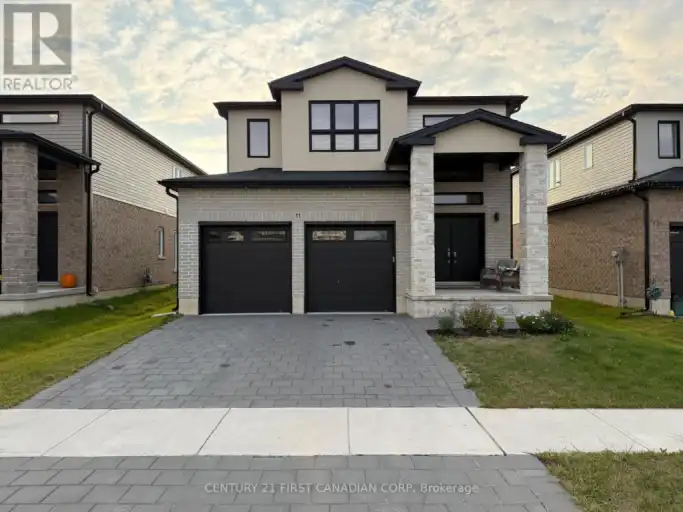 11 TRIEBNER STREET | 11 TRIEBNER STREET, South Huron | 3082071