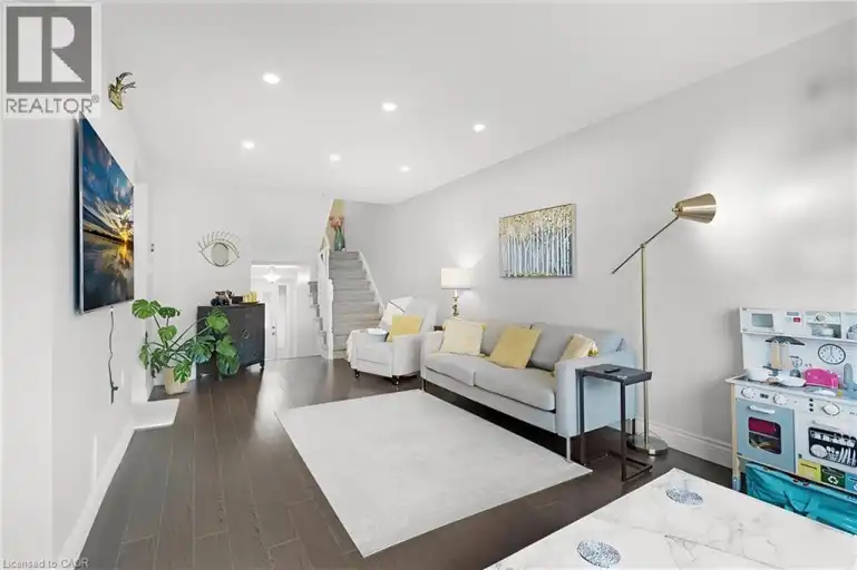 104 FRANCES Avenue Unit# 27 | 104 FRANCES Avenue Unit# 27, Stoney Creek | 3082073