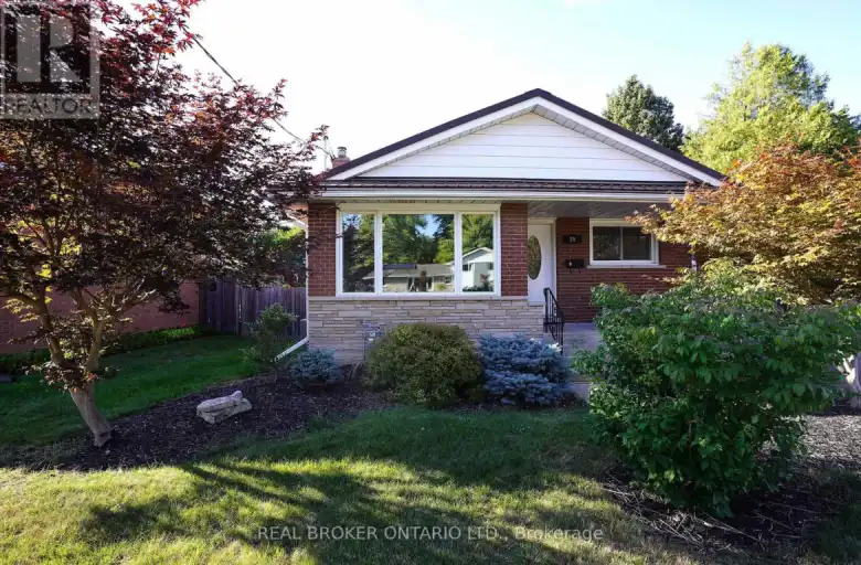 UPPER - 20 SUNRISE DRIVE | UPPER - 20 SUNRISE DRIVE, Kitchener | 3068038