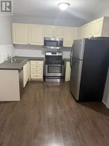 UPPER - 46 GROVE STREET | UPPER - 46 GROVE STREET, Welland | 3068574