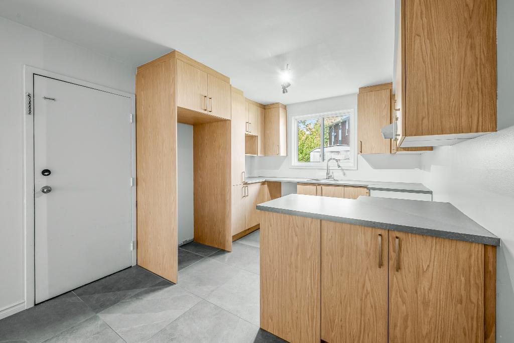 Magnifique 4 1/2 à louer à Sainte-Anne-Des-Plaines | 3068961