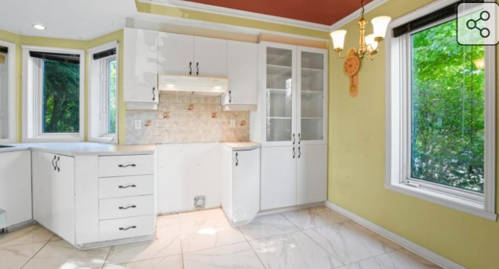 Maison 3 étages à louer, 5 chambres 2.5 salles de bain, TERREBONNE 12 min de MONTRÉAL | 3068977