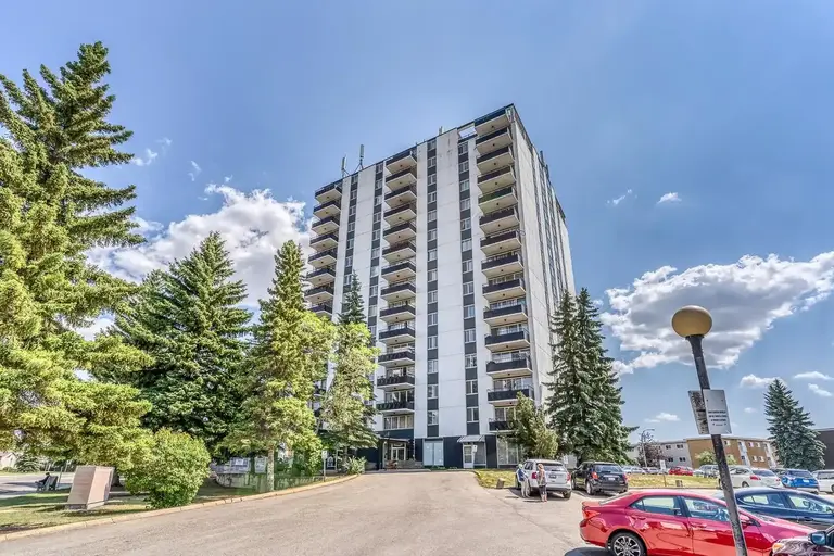Capilano Tower | 6205 101 Avenue Northwest, Edmonton | 3069451