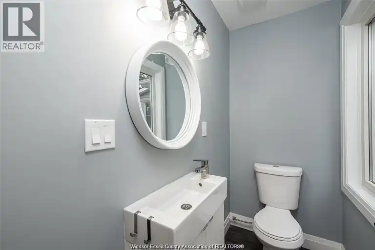 1529 Lincoln | 1529 Lincoln, Windsor | 3069986