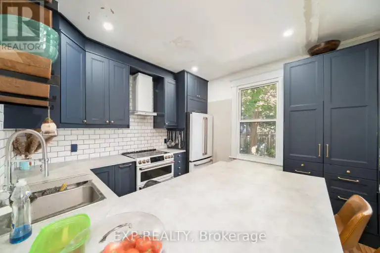 477 KENT STREET | 477 KENT STREET, Ottawa | 3080588