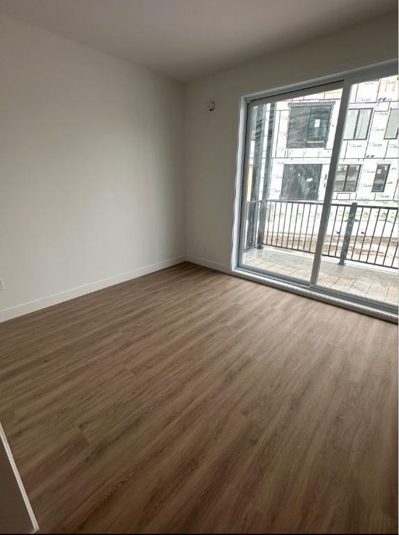 Studio-style condo à louer libre 1 Mars 2025 | 3072116