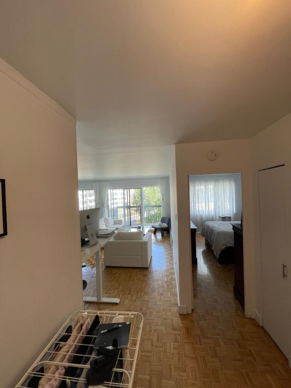 Grand 3.5 à louer à Saint-Laurent | 3072130