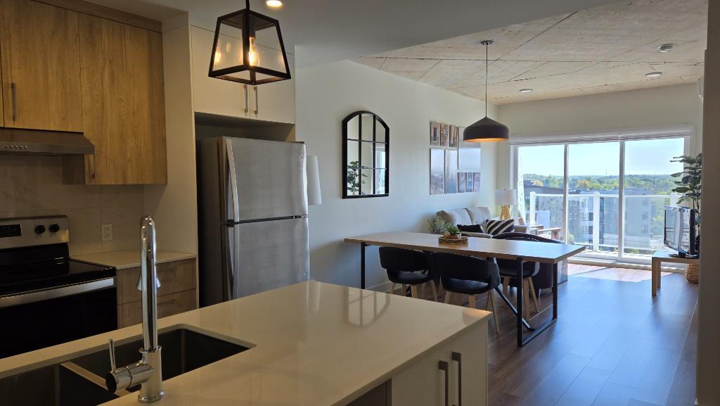 3 1/2 Terrebonne 785 Pierre-Dansereau, 6e étage (TerraNova 2A, Urbanova) Incl garage, 5 électros, eau chaude, internet, TV, piscine, gym, ascenseur + | 3072572